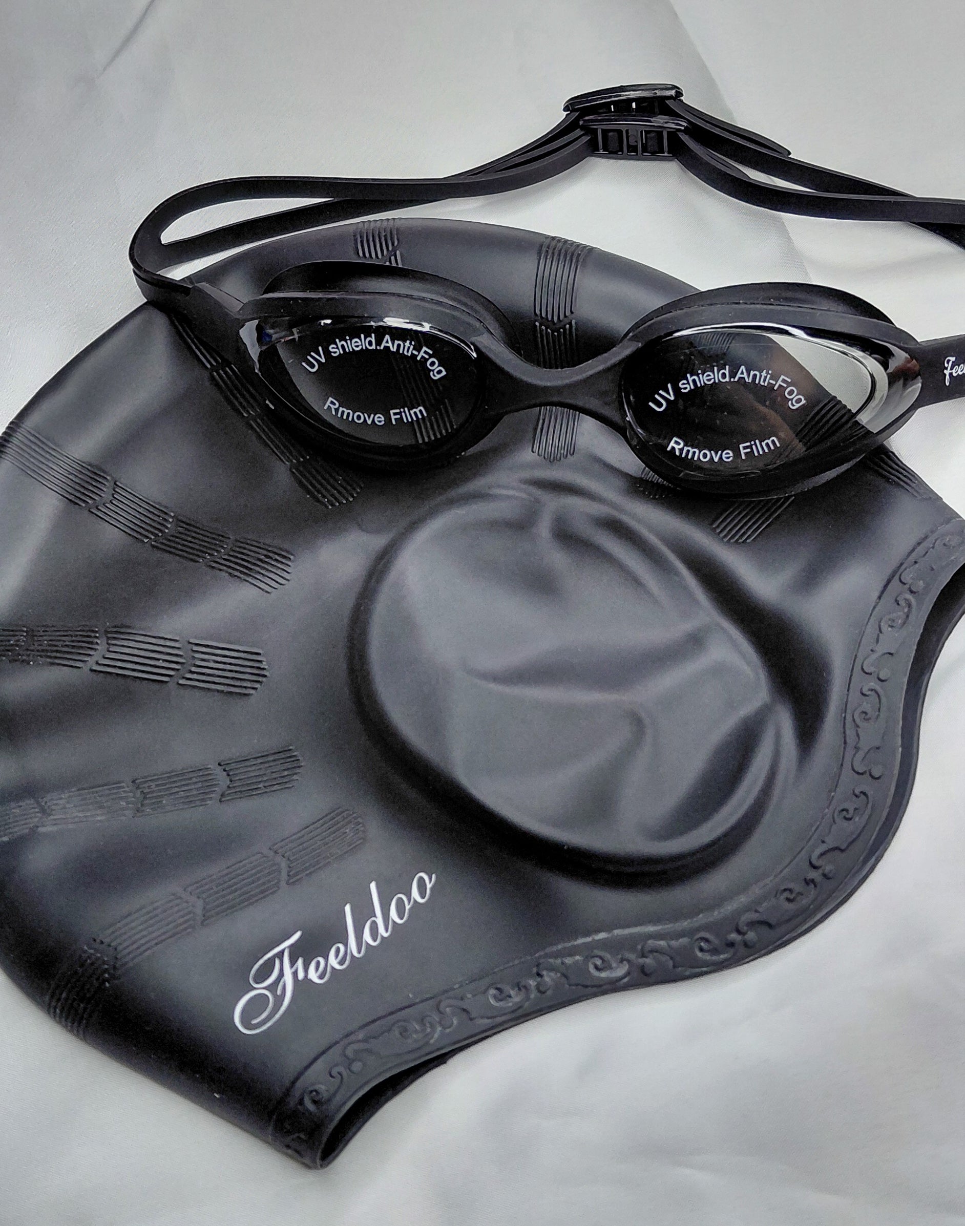 PACK GORRO + LENTES NEGRO